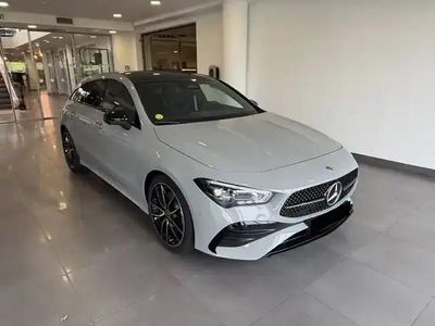 Alpingrauunilack Occasion 2025 Mercedes CLA200 Shooting Brake Break | 50 990 €