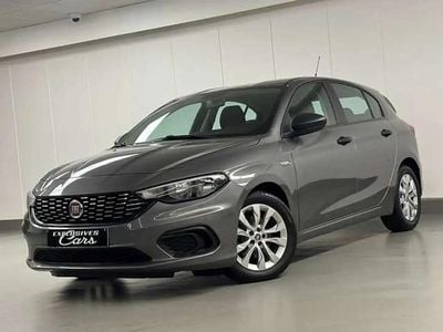 Occasion Fiat Tipo Lounge 95 ch (69 kW) 2018 Gris Berline