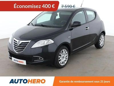 Noir Occasion 2014 Lancia Ypsilon Gold Citadine | 7 190 €