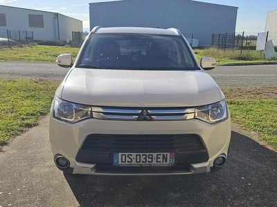 Occasion Mitsubishi Outlander Intense 160 ch (117 kW) 2014 SUV