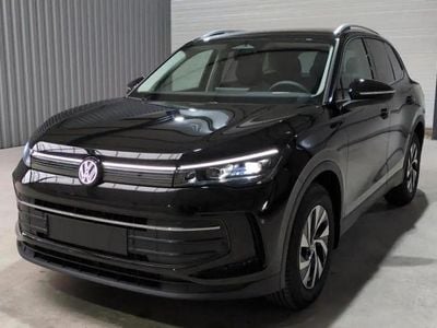 Noir Nouvelle 2025 VW Tiguan Life SUV | 39 390 € (Bon prix)