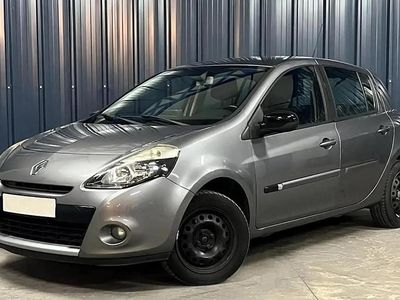 Gris Occasion 2011 Renault Clio II Berline | 5 990 € (Prix cher)