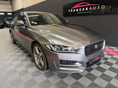 Occasion Jaguar XE R-Sport 180 ch (132 kW) 2019 Gris Berline