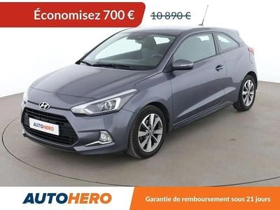 Gris Occasion 2016 Hyundai i20 Coupé | 10 190 € (Prix juste)