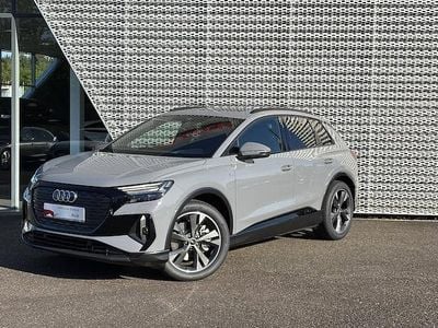 Gris gravier Occasion 2025 Audi Q4 e-tron S-Line SUV | 50 440 € (Prix assez cher)