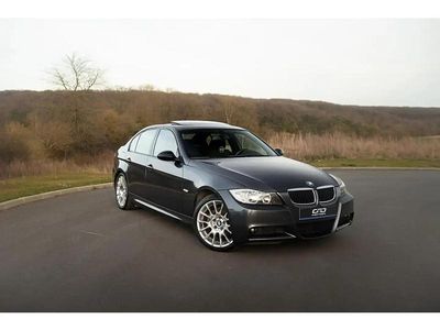 Gris Occasion 2006 BMW 320 Sport Line Berline | 18 990 €
