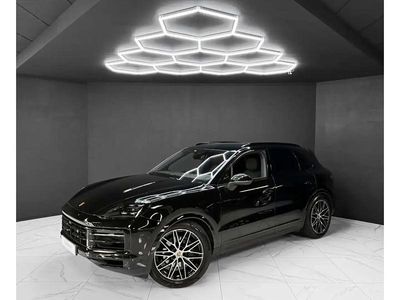 Noir Occasion 2024 Porsche Cayenne SUV | 89 990 € (Super prix)