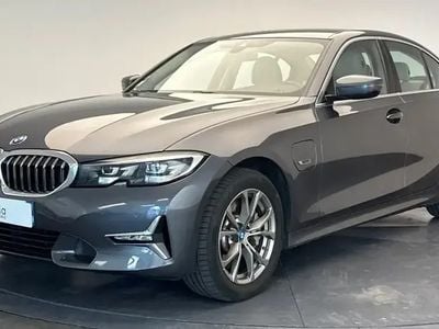 BMW 330e