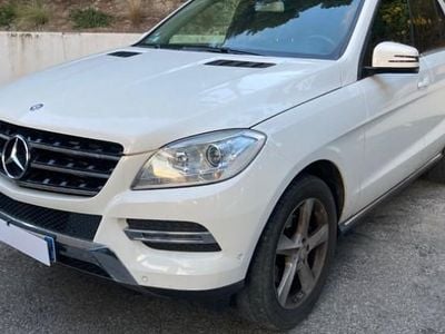 Blanc Occasion 2015 Mercedes ML250 SUV | 24 990 €