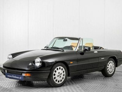Noir Occasion 1991 Alfa Romeo Spider Cabriolet | 21 900 €
