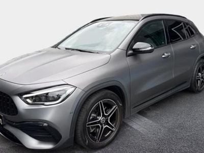 Mercedes GLA220