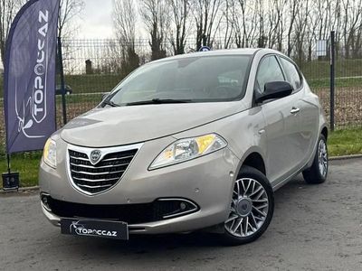 Occasion Lancia Ypsilon Gold 86 ch (63 kW) 2012 Beige Citadine