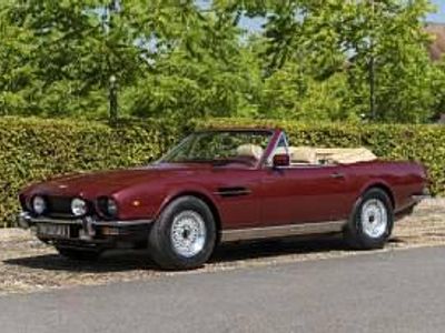 Rouge Occasion 1987 Aston Martin V8 Coupé | 230 516 €
