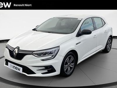 Blanc Occasion 2023 Renault Mégane IV Evolution Berline | 19 900 € (Prix juste)