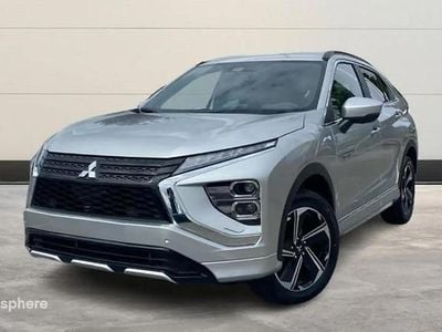 Gris Occasion 2024 Mitsubishi Eclipse Cross Intense SUV | 29 799 € (Bon prix)