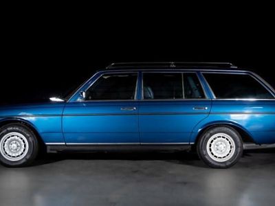 Occasion 1980 Mercedes E280 | 39 900 €