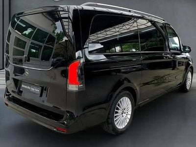 Mercedes V250