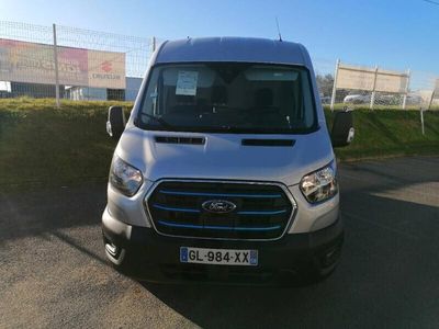 Gris lunaire métal Occasion 2023 Ford Transit Business Edition Berline | 49 499 €
