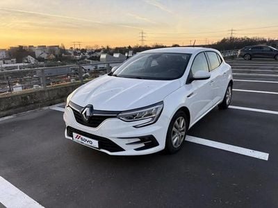 Blanc Occasion 2021 Renault Mégane IV Business Berline | 8 990 € (Prix juste)