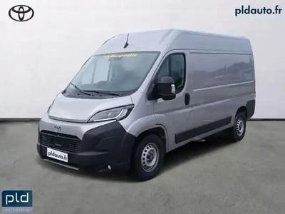 Occasion Toyota Proace 180 ch (132 kW) 2025 Gris acier Monospace