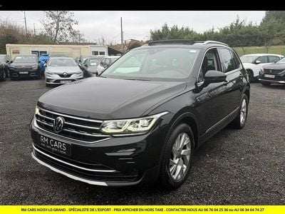 Noir Occasion 2022 VW Tiguan Elegance SUV | 23 790 € (Bon prix)