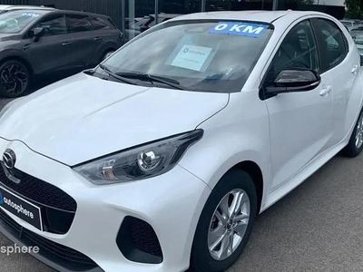 Blanc Occasion 2024 Mazda 2 Center-Line Berline | 21 499 € (Prix assez cher)