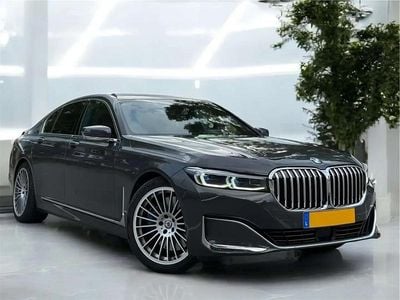 Gris Occasion 2019 BMW 730 Berline | 44 990 € (Prix juste)