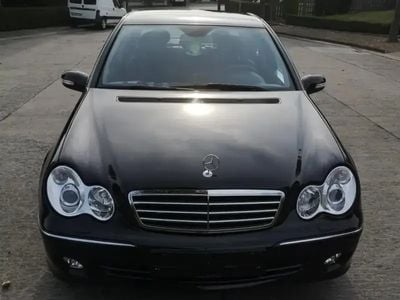 Mercedes C220