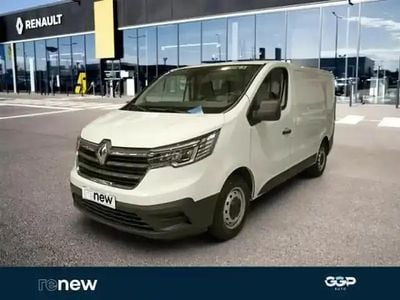 Blanc Occasion 2024 Renault Trafic Monospace | 26 499 € (Prix juste)