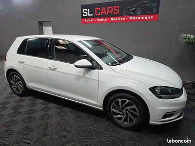 Blanc Occasion 2017 VW Golf VII Sound | 14 990 €