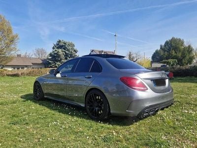 Mercedes C63 AMG