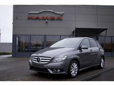 Gris Occasion 2013 Mercedes B200 Monospace | 11 900 € (Super prix)