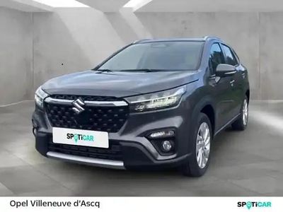 Titan dark gray métallisée Nouvelle 2025 Suzuki SX4 S-Cross SUV | 24 930 € (Prix juste)