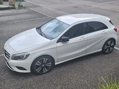 Mercedes A200