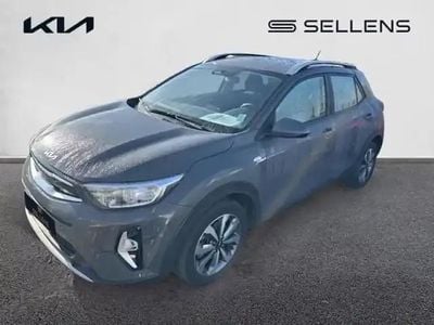 Gris fonce Occasion 2021 Kia Stonic Active SUV | 15 880 € (Prix juste)