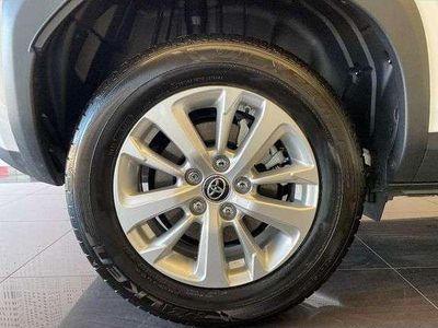 Occasion 2025 Toyota Yaris Hybrid Business Edition | 26 490 € (Prix juste)