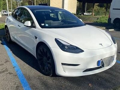 Blanc Occasion 2021 Tesla Model 3 Performance Berline | 27 900 € (Bon prix)