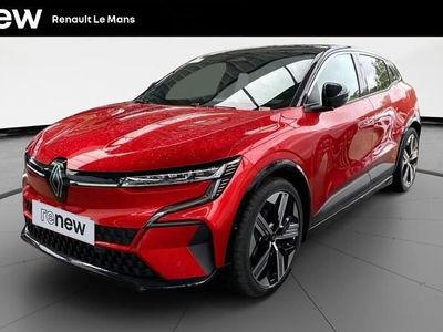 Rouge nnp noir gne Occasion 2023 Renault Megane E-Tech Iconic Berline | 26 890 € (Prix juste)