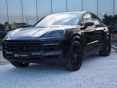 Noir Occasion 2025 Porsche Cayenne SUV | 119 900 €