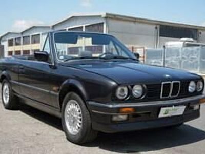 Gris Occasion 1989 BMW 320 Cabriolet Efficient Dynamics Cabriolet | 20 900 €