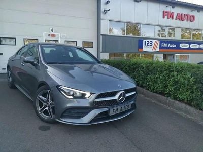 Gris Occasion 2019 Mercedes CLA200 AMG line Berline | 25 900 € (Prix juste)