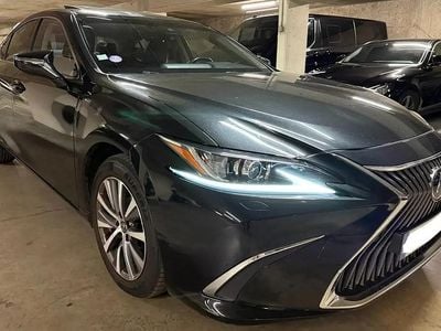 Noir Occasion 2019 Lexus ES300 Business Edition Berline | 23 400 €