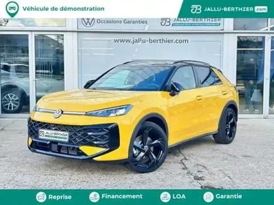 Jaune canary/toit noir Occasion 2025 VW T-Roc R-line SUV | 40 990 €