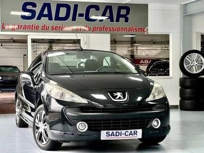 Noir Occasion 2008 Peugeot 207 CC Cabriolet | 2 990 € (Bon prix)