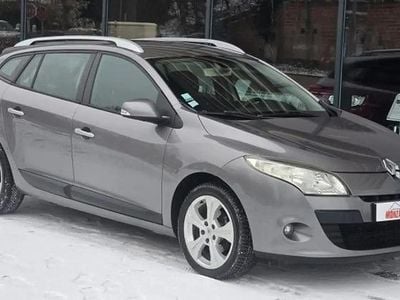 Gris Occasion 2010 Renault Mégane III Dynamique Break | 5 900 € (Prix juste)