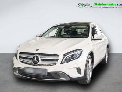Mercedes GLA220