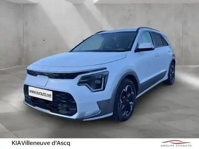 Blanc nacré Occasion 2022 Kia Niro Premium SUV | 21 990 €