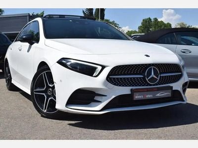 Blanc Occasion 2020 Mercedes A180 AMG line Berline | 23 900 € (Prix cher)