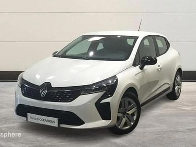 Blanc Nouvelle 2025 Renault Clio Evolution Van | 17 999 €