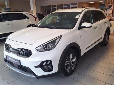 Blanc nacre Occasion 2022 Kia Niro Active SUV | 20 499 € (Bon prix)